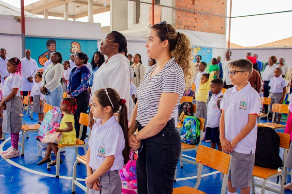 Momentos do novo ano lectivo no Colégio Melisandra — fotografia 16